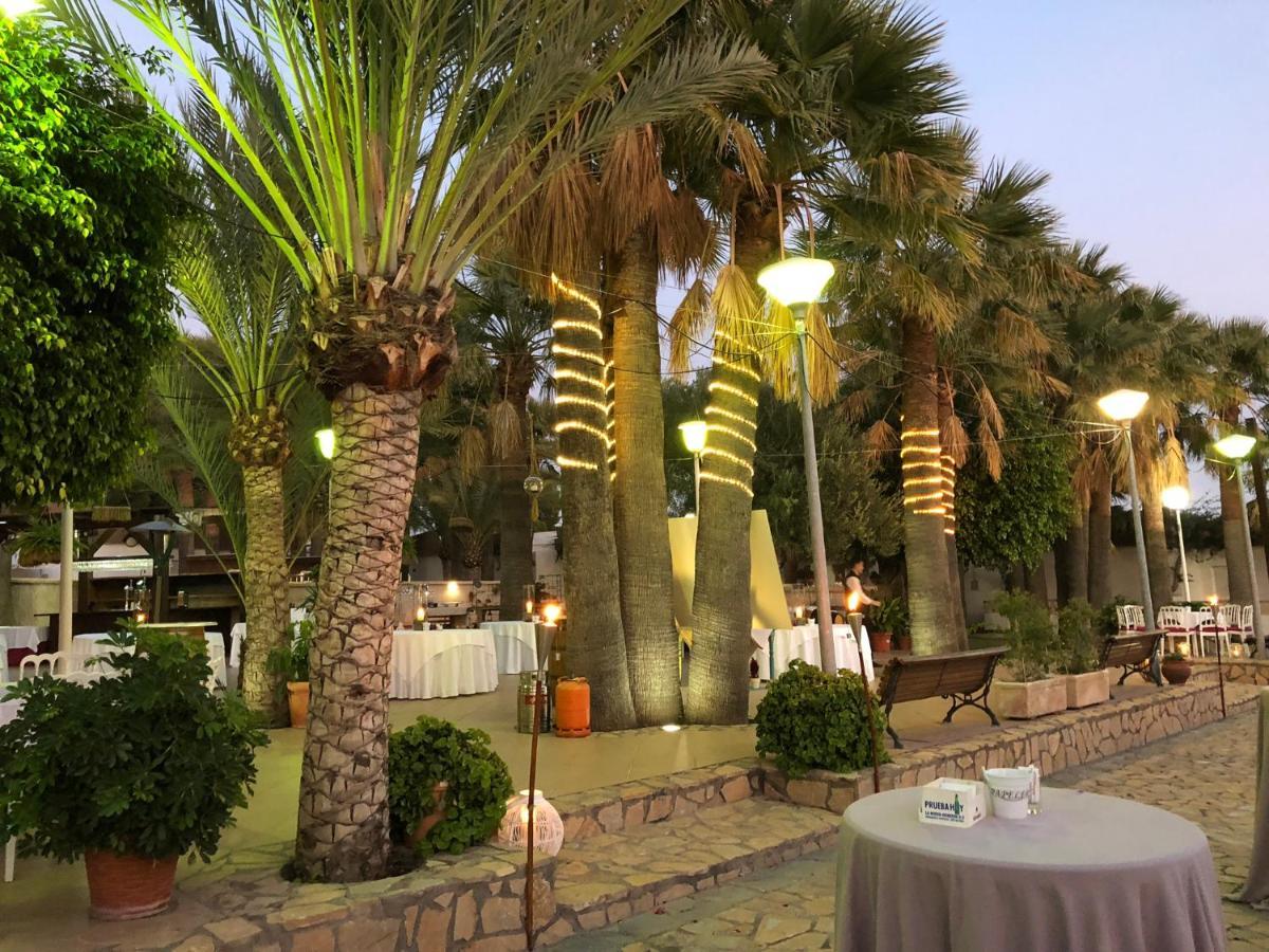 فندق El Eden إل خيذو المظهر الخارجي الصورة
